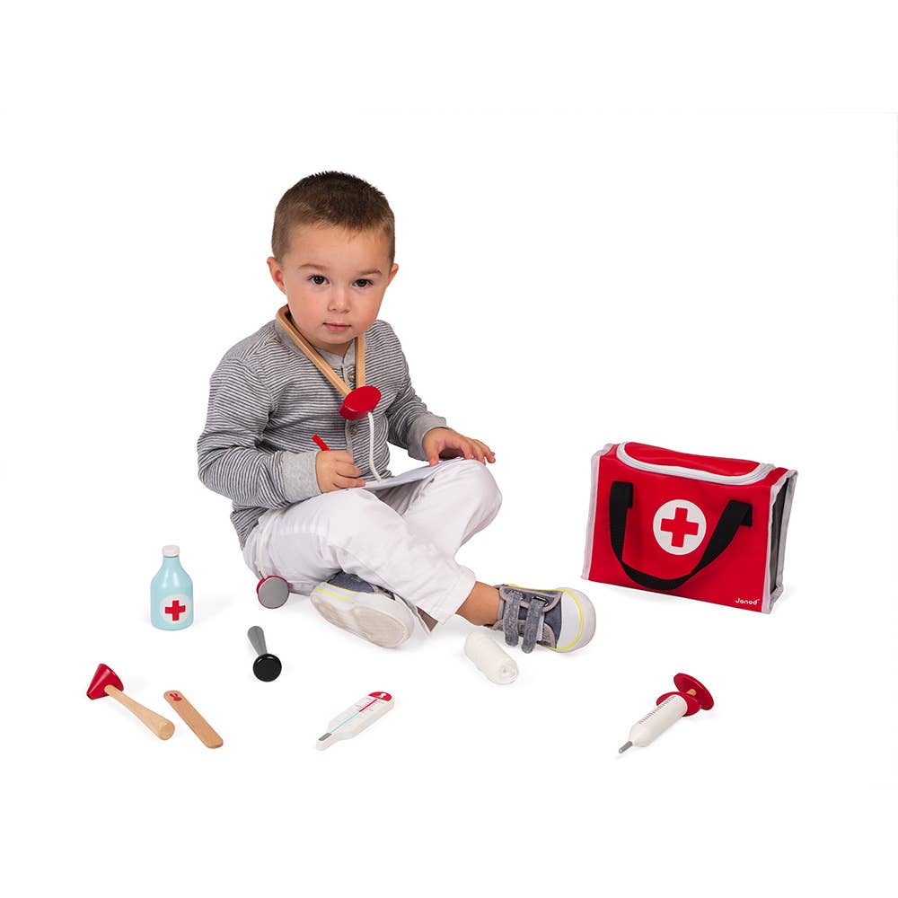 Janod - Pretend Play - Doctor | 10 accesories