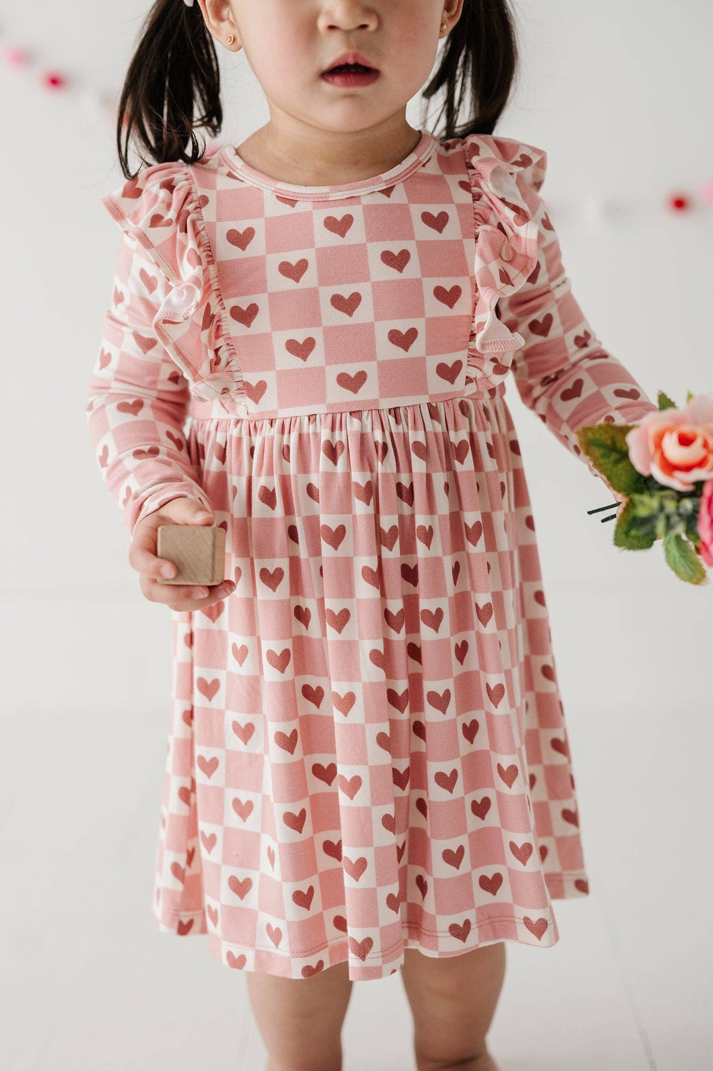 babysprouts clothing company - Girl's Long Sleeve Ruffle Dress: Checkered Girl's Hearts