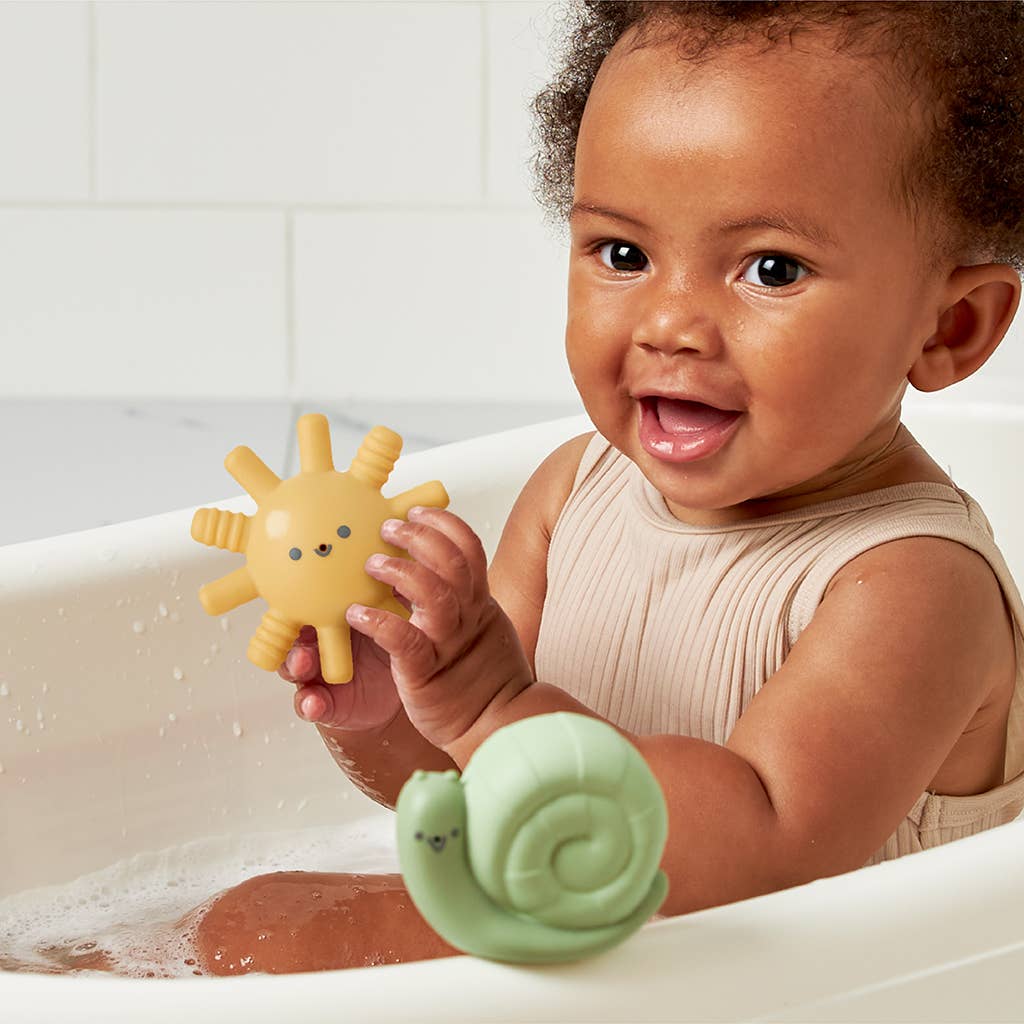 Itzy Ritzy - Itzy Squirt™ 4-pack of Soft Bath Toys