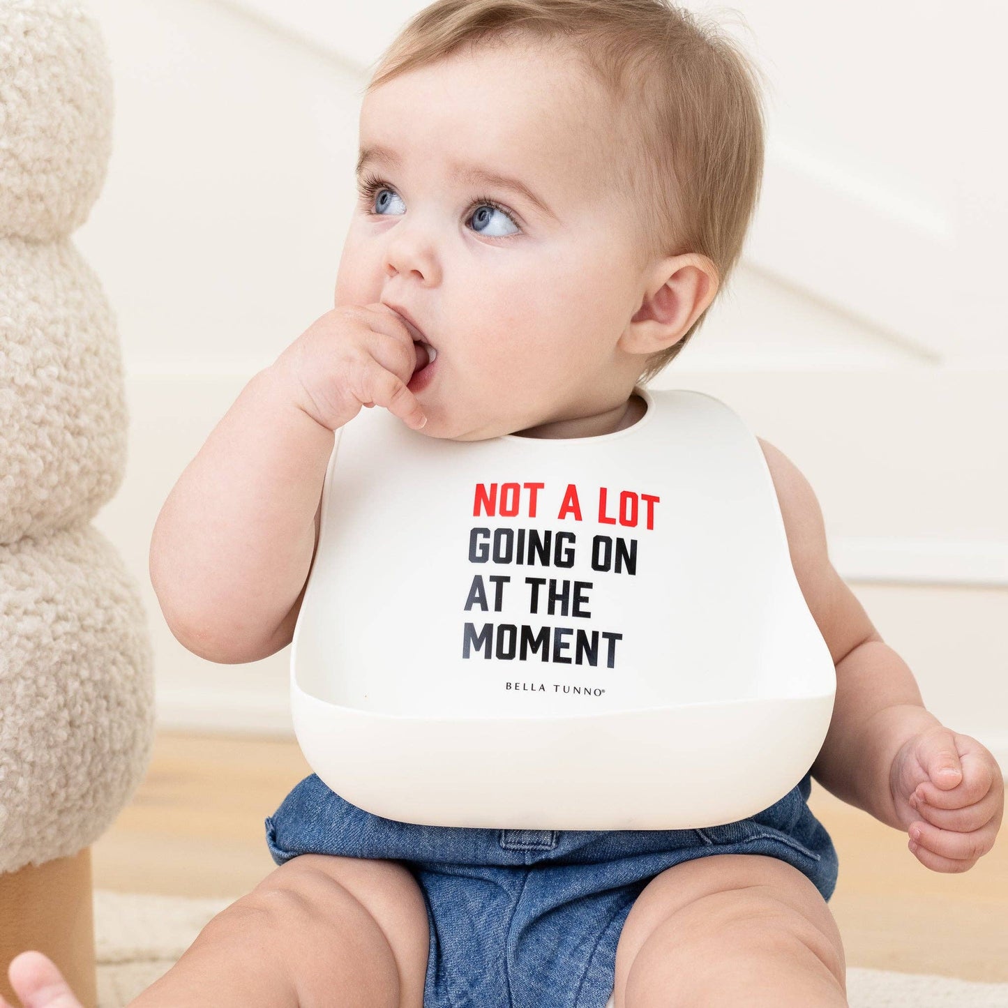 Bella Tunno - Not a Lot Going On Wonder Bib: Off White