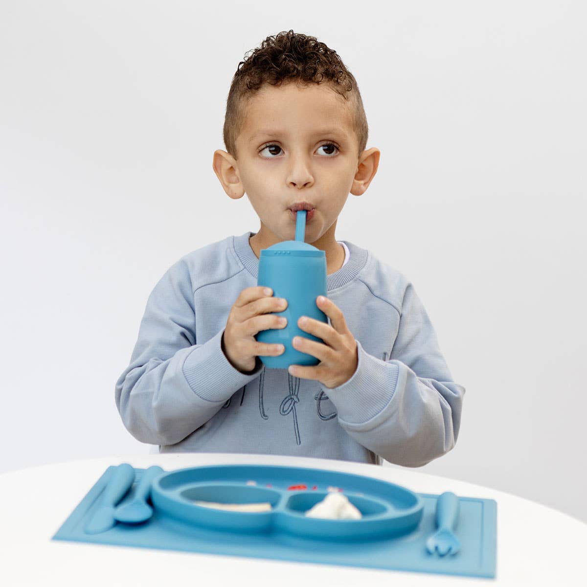 Silicone Mini Cup + Straw Training System by ezpz / For 12 Months+